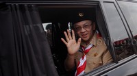 Ahok meninggalkan lokasi acara.