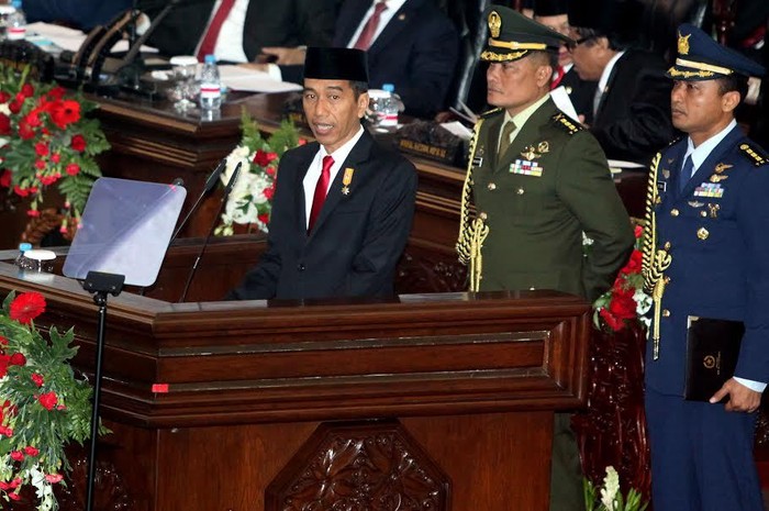 2016, Pemerintah Subsidi BBM Rp 71 T dan Bayar Bunga Utang Rp 183 T