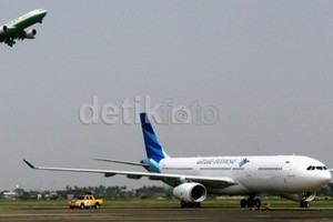 Ramai Rizal Ramli Minta Garuda Batalkan Pembelian Airbus 350