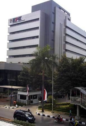 Pemerintah Terima Barang Gratifikasi KPK, Tas LV Hingga Akik Red Raflessia