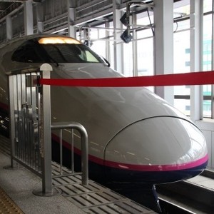 Saingi China, PM Jepang Ingin Shinkansen Dibangun di RI
