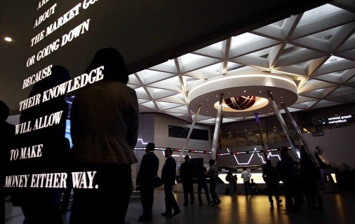 Kena Profit Taking, IHSG Turun 14 Poin