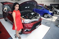 Kemudian keesokan harinya di Hotel Harris Bandung, Hotel Le Grandeur Balikpapan, S