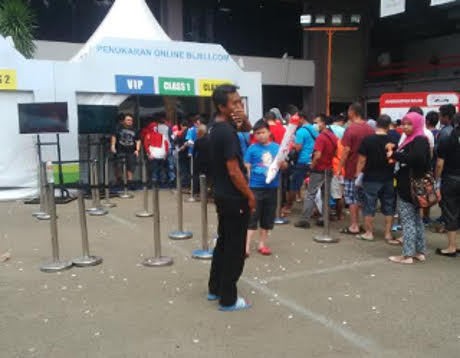 Panas-panasan Demi Nonton Tontowi/Liliyana di Senayan