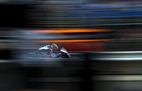 Lorenzo Rebut Pole Sambil Bikin Rekor Lagi