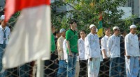 Para narapidana mengikuti upacara HUT ke-70 RI.