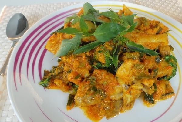 Pangi Hingga Woku Belanga, Sajian Gurih Berempah Khas Sulawesi Utara (2)