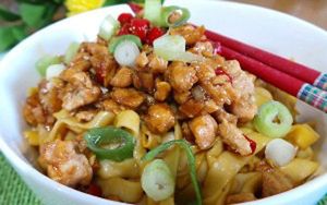Berniaga di Indonesia, Pedagang China Perkenalkan Bakso dan Tahu Berniaga di Indonesia, Pedagang China Perkenalkan Bakso dan Tahu