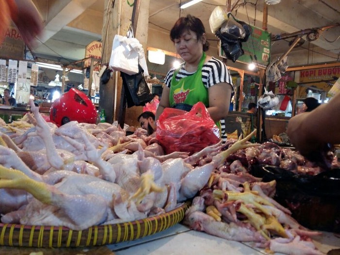 Harga Daging Sapi Mahal, Permintaan Daging Ayam Naik 50%