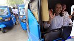 Rini Soemarno Jajal Bajaj Gas Gratis