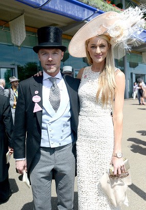 Ronan Keating Lepas Status Duda