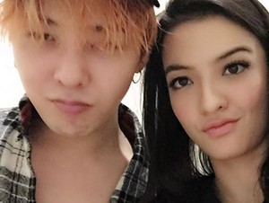 Ucapkan Selamat Ultah, Raline Shah Unggah Foto Selfie Bareng G-Dragon