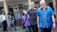 Ia didampingi Direktur Utama Yayasan Kesehatan Sumber Waras Abraham Tetdjanegara. istimewa/Abdur Rohman​.
