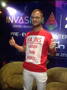 Syahrini Kerap Unggah Foto Mesra Bareng, Dash Berlin: Kita Profesional
