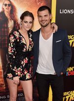 Kristen Stewart dan Taylor Lautner Reunian