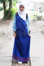 Cantik dan Imutnya Debby Shinta Berhijab