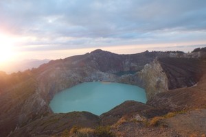 Ini yang Berharga di TN Kelimutu Selain Danau 3 Warnanya