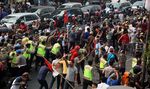Jalan Jatinegara Barat Ditutup, Pengendara Terpaksa Putar Arah
