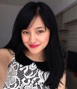 Pirang hingga Burgundy, Transformasi Warna Rambut Marshanda