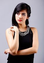 DJ Una, si Manis di Balik Turntable