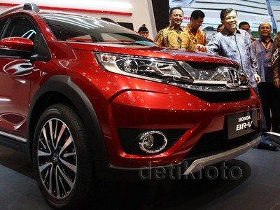 JK Buka GIIAS 2015