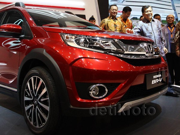 JK Buka GIIAS 2015