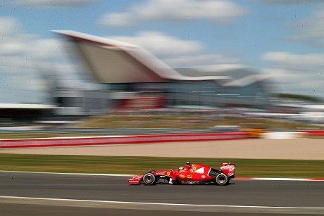 Raikkonen Ingin Pensiun di Ferrari