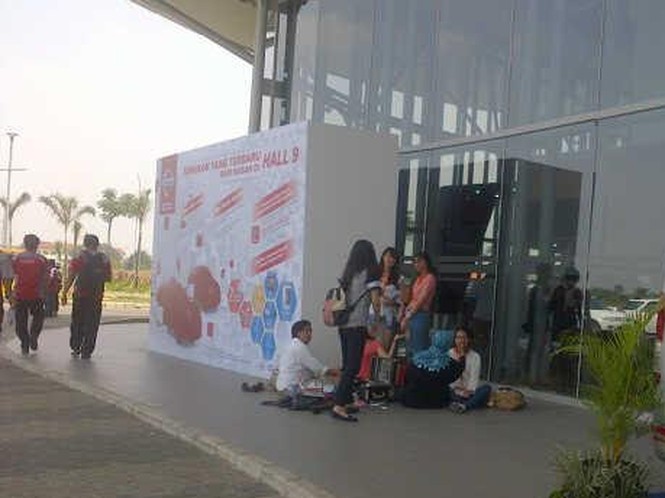 Demi Tampil Maksimal, Tempat Berdandan Tak Jadi Soal