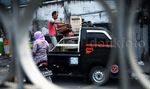 Warga Kampung Pulo Pindah ke Rusunawa Jatinegara Barat