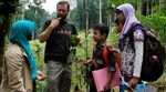 Bule Asal Belgia Bangun Sekolah di Banyumas