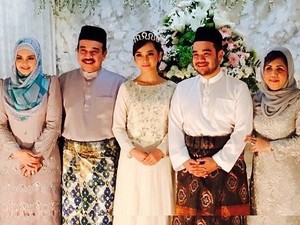 Dilamar Bangsawan Negeri Jiran, Tya Arifin Siap Gelar Pernikahan Dua Kali