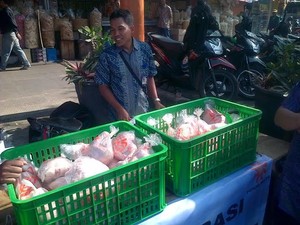 Pedagang Ayam di Bandung Jadi Mogok, Bulog Gelar Operasi Pasar