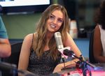 Wajah Ceria Perrie Edwards Pasca Putus dari Zayn Malik