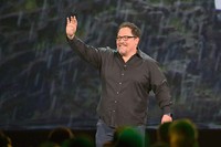 Jon Favreu yang bertanggung jawab pada film 'Iron Man' dan 'Iron Man 2', diberi tampuk kepemimpinan untuk mengeksekusi produksi 'The Jungle Book' sebagai sutradara. (dok. Disney)