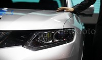 Sedangkan tujuan ketiga adalah, ketika pemerintah memberlakukan kebijakan insentif bagi pengguna mobil hybrid, dan mobil itu memasyarakat, maka masyarakat sudah siap.