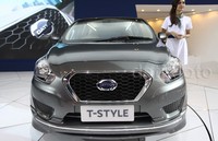 Mengusung tema Datsun Rising With You, Datsun juga menghadirkan semangat baru yang terefleksikan pada desain booth, mobil-mobil yang yang telah dimodifikasi untuk menginspirasi risers di Indonesia agar bersama-sama membangun Datsun menjadi lebih baik, serta program menarik yang dihadirkan selama ajang GIIAS 2015.