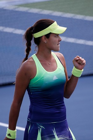 Ivanovic Tantang Serena di Babak 8 Besar