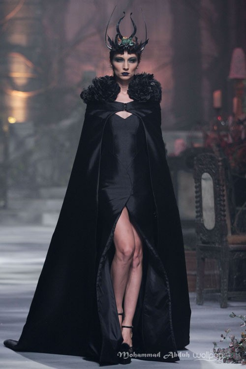 Hian Tjen Chateau Fleur Couture 2015 at Ballroom Hotel Raffles. Kuningan. 19/08/2015. Jakarta. [Foto: Mohammad Abduh/Wolipop]