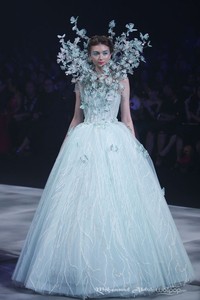 Hian Tjen Chateau Fleur Couture 2015 at Ballroom Hotel Raffles. Kuningan. 19/08/2015. Jakarta. [Foto: Mohammad Abduh/Wolipop]