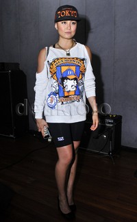 Agnez dulu juga pernah bergaya dengan rambut cornrow. Pool/Noel/detikFoto.