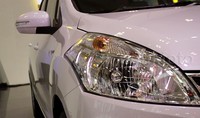Suzuki tidak main-main dalam melakukan penyegaran pada MPV Ertiga. Meski terlihat tidak banyak perubahan, Suzuki menyatakan ada 30 perubahan fitur di Ertiga.