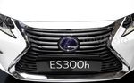 Lexus Luncurkan Sedan dan SUV Mewah