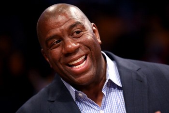 Magic Johnson, legenda hidup NBA, empat tahun lalu telah menginvestasikan jutaan dolar di Detroit Venture Partners bersama dengan pendiri ePrize Josh Linkner dan pemilik klub NBA Cleveland Cavaliers Dan Gilbert, yang merupakan perusahaan terkait dengan media digital, pengembangan aplikasi dan e-commerce. (istimewa/detikcom/gettyimages)