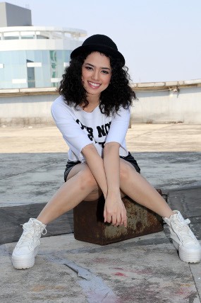 Wizzy, Kecil-kecil Cabe Rawit