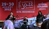 Untuk pecinta Jazz yang menggunakan kartu kredit Bank Mega layak bergembira karena Bank Mega yang dalam ajang ini menjadi sponsor memberikan penawaran special yaitu dengan membeli 2 tiket menggunakan Kartu Kredit, berhak mendapat free 2 tiket. Istimewa/dok IFJ.