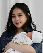 Nagita Slavina si Ibu Muda nan Cantik