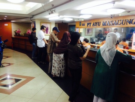 Dolar AS Rp 14.000, Money Changer Dipadati Penukar Valas