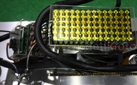 Ini dia komponen yang paling sulit diproduksi di Indonesia, baterai. Baterai ion lithium masih diimpor dari Jepang, menggunakan baterai Panasonic.