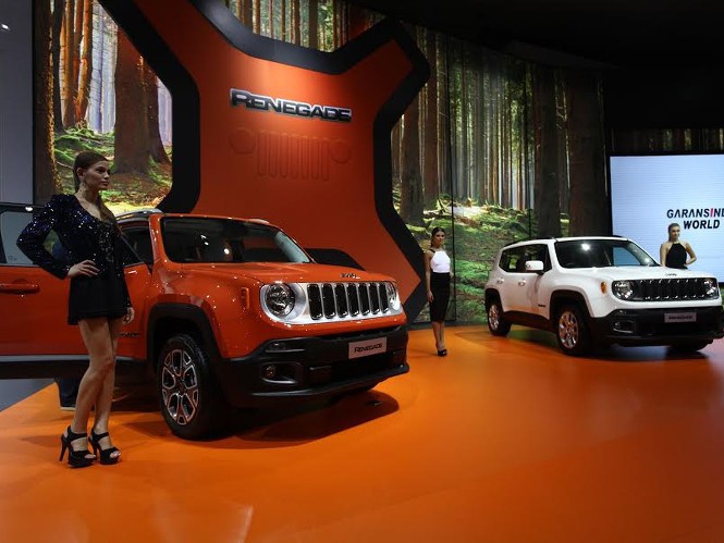 Dijual di IIMS, Jeep Terkecil Sudah Dibeli 10 Unit