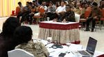Ketika Johan Budi Ditanya 9 Srikandi